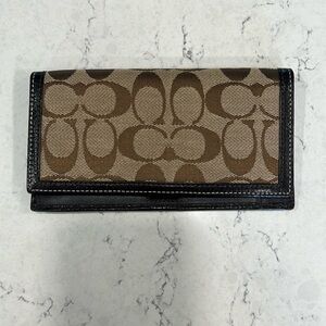 Coach wallet